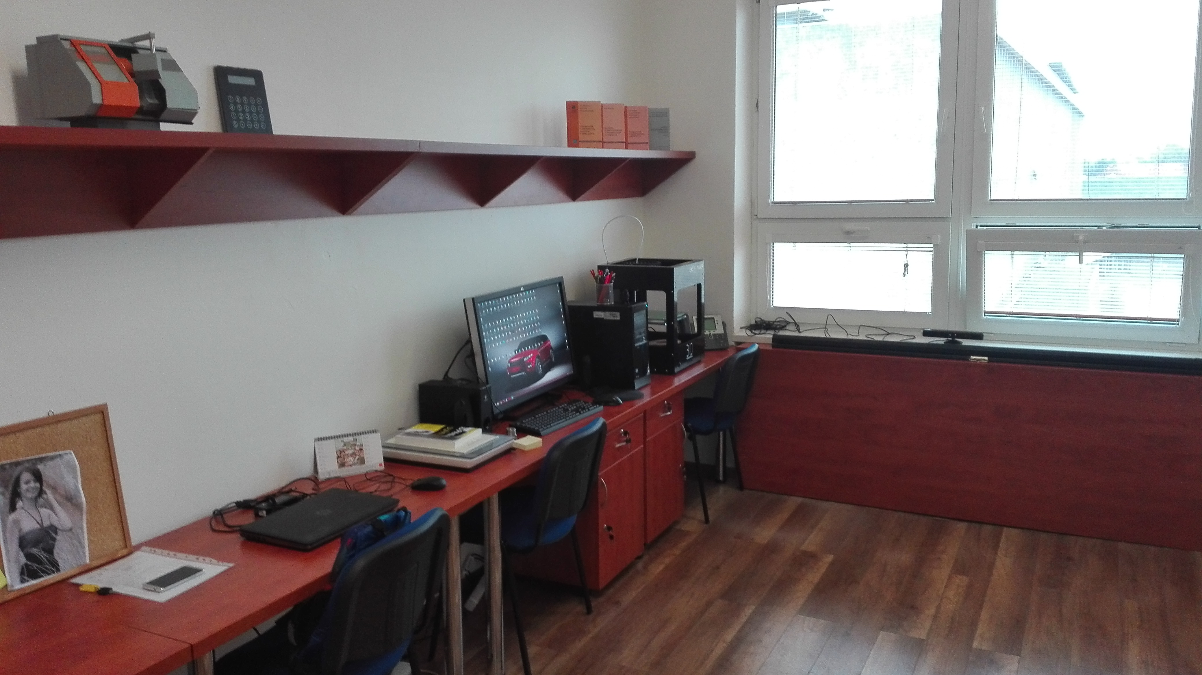 Mikrolaboratórium reverzného inžinierstva 1